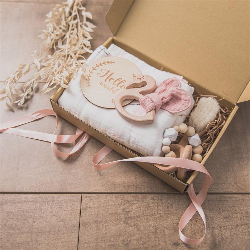 Baby Gift Box Set Bath Towel Toys - Tiny Explorers Club